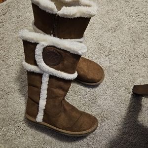 Michael Kors Dark Tan Sherpa Boots sz5
